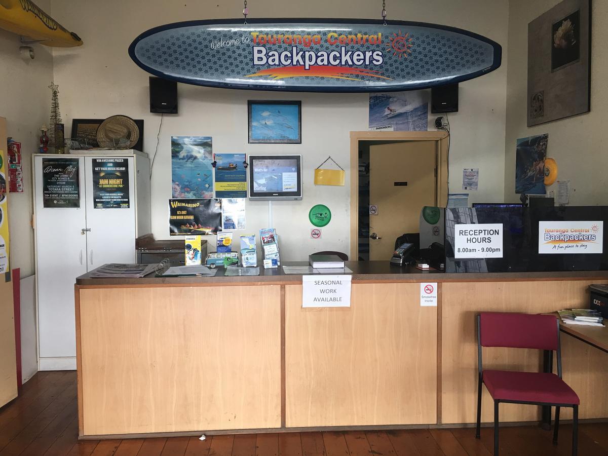 Tauranga Central Backpackers Ostello Esterno foto